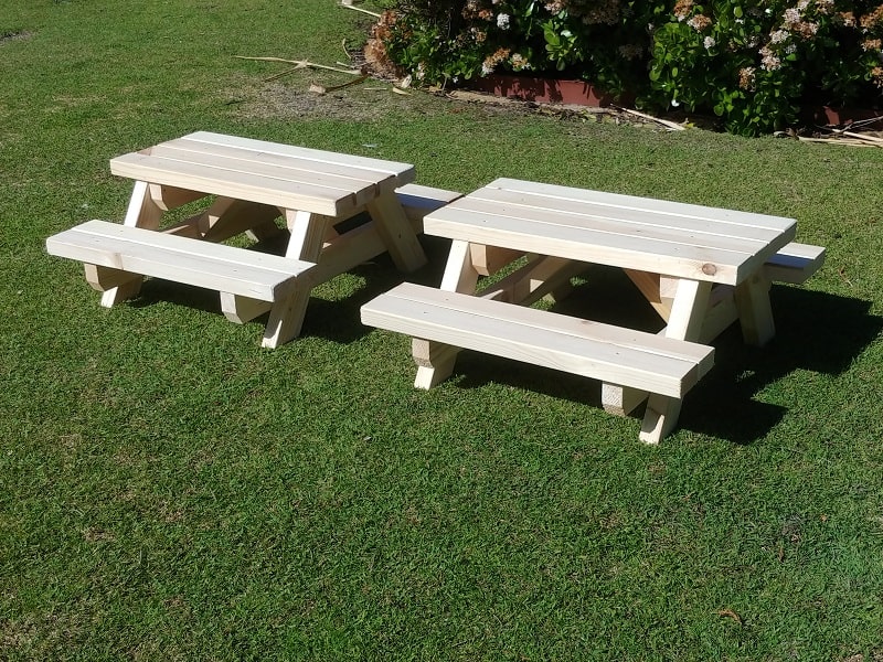 mini-picnic-table-on-grass-min.jpg