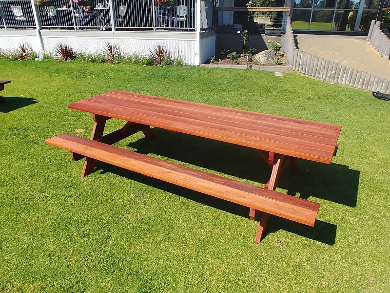 big-jarrah-picnic-table.jpg