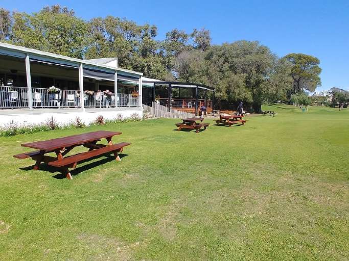 beautiful-jarrah-picnic-tables-in-australia.jpg